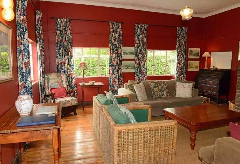 Lomakeskus Mkomazana Mountain Cottages