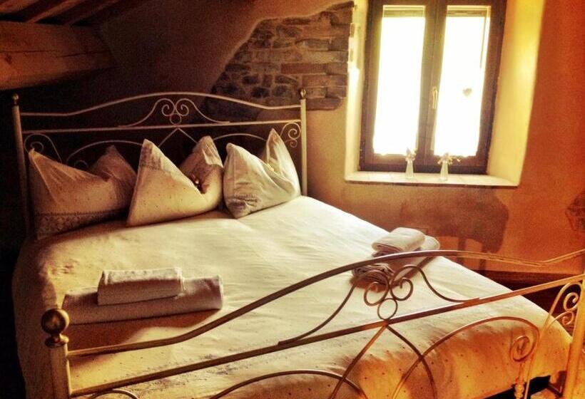 צימר Casale Delle Rondini