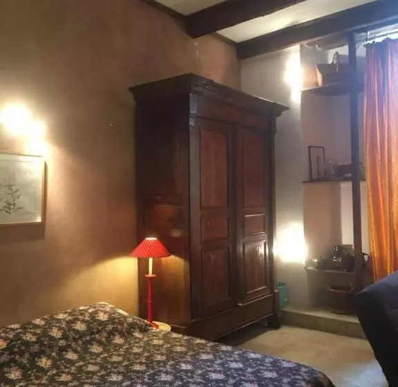 ベッドアンドブレックファースト Chateau De La Bastide