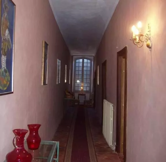 ベッドアンドブレックファースト Chateau De La Bastide