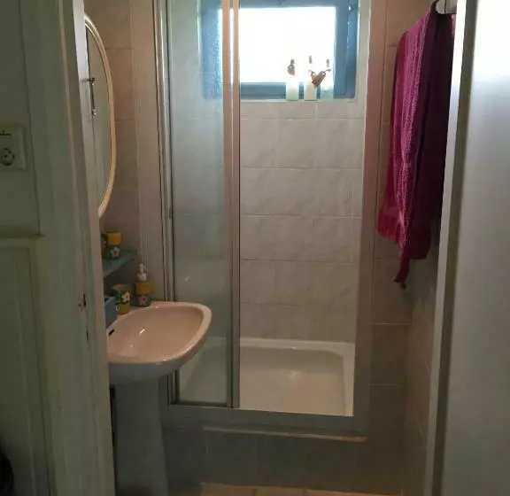 Aamiaismajoitus (B&B) Droomgaerd