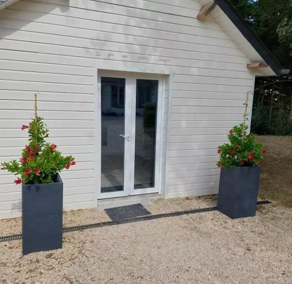 Aamiaismajoitus (B&B) Manoir De L As De Trèfle