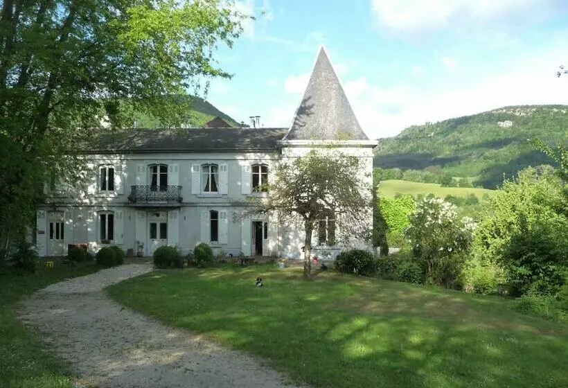 تختخواب و صبحانه Résidence De Vaux