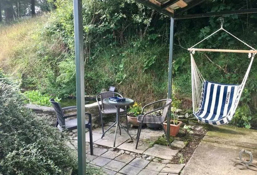 Five Saints Farmhouse B&b