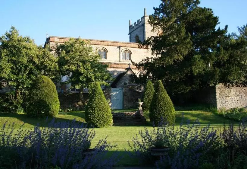 Helmdon House Bed And Breakfast