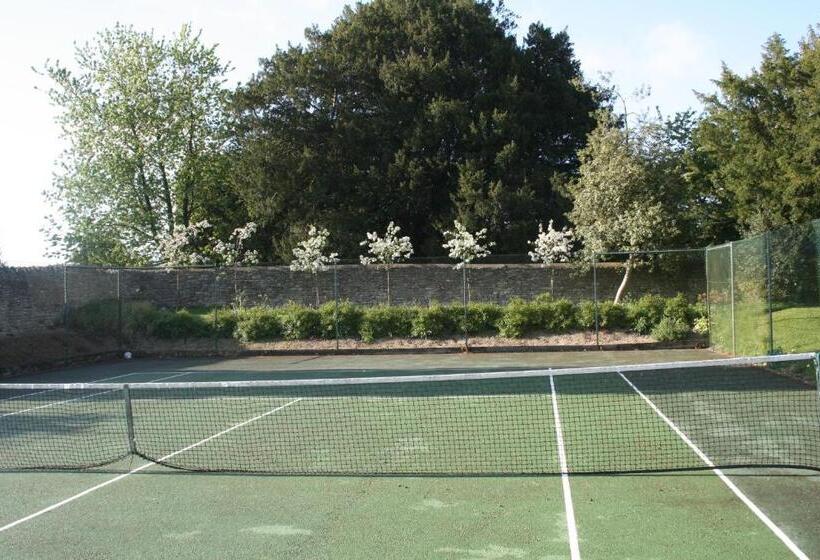 Helmdon House Bed And Breakfast