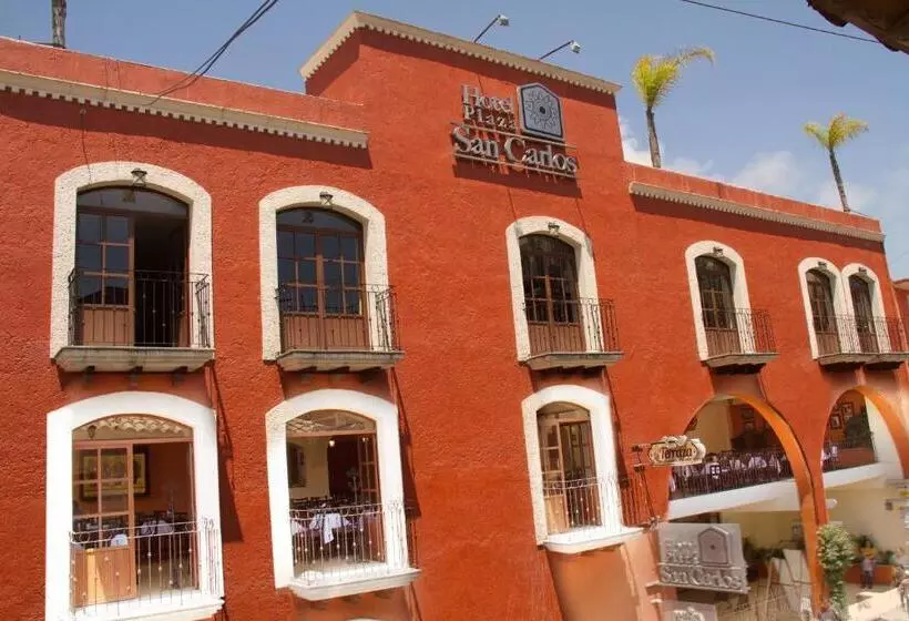 ホテル Plaza San Carlos