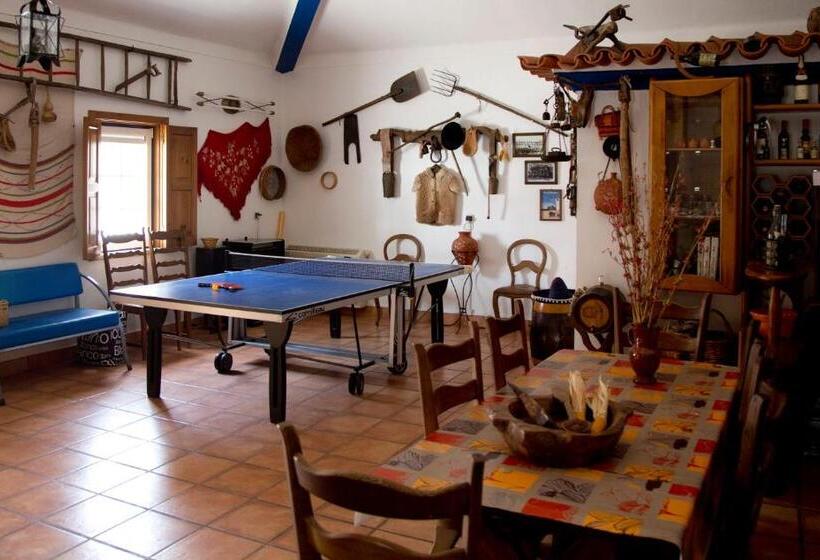 بنسيون A Palhota