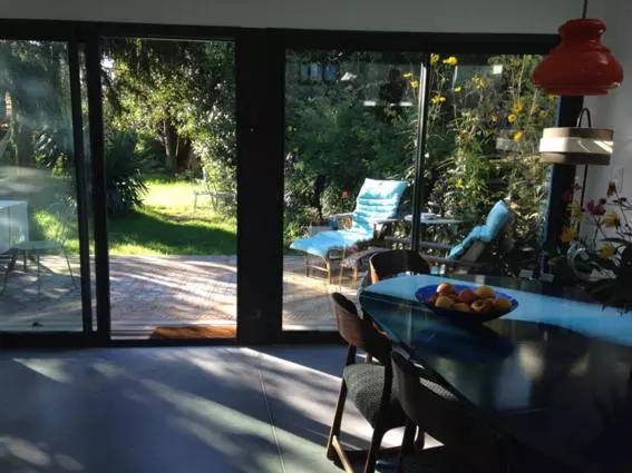 ペンション La Maison Bleue