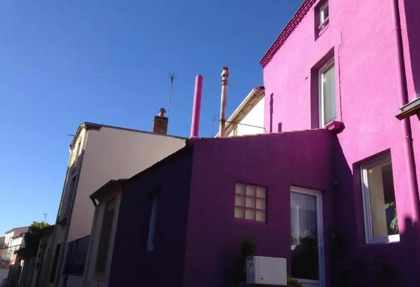 ペンション La Maison Bleue