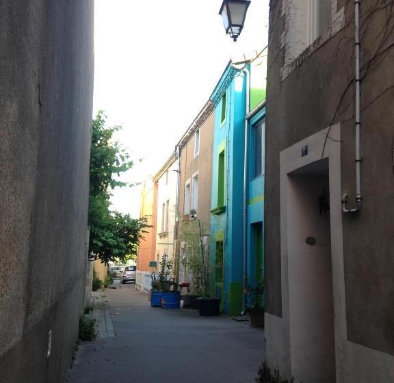 ペンション La Maison Bleue