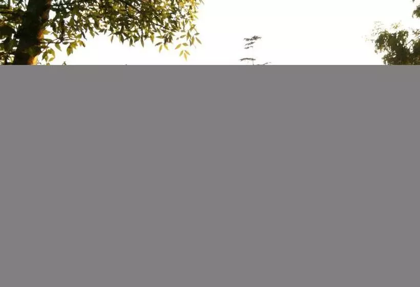 ペンション La Maison Bleue