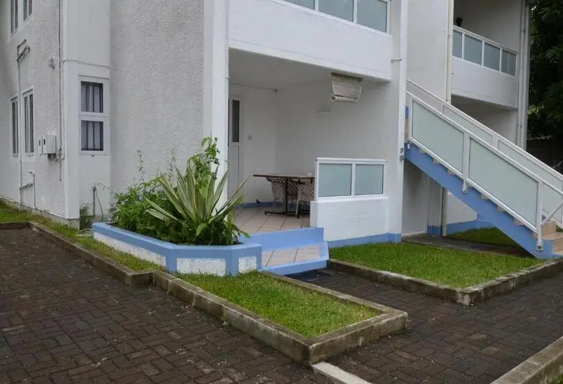 پانسیون Les Gentilhommieres Guest House