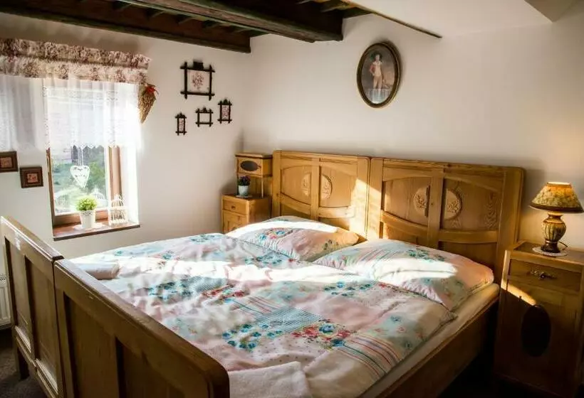 Majatalo Penzion U Jindry