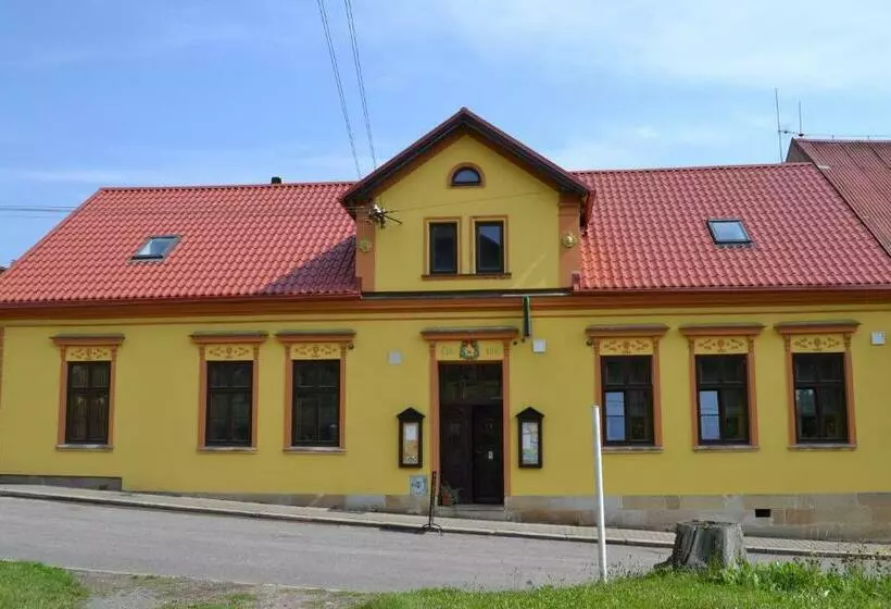 Majatalo Penzion U Jindry