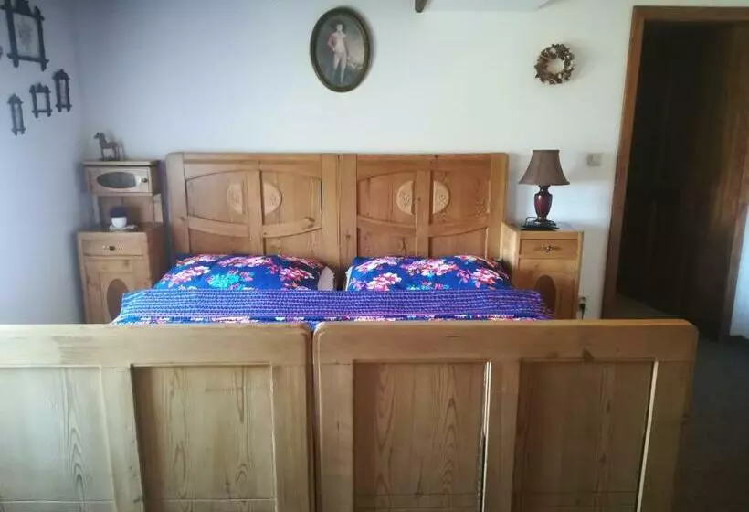 Majatalo Penzion U Jindry