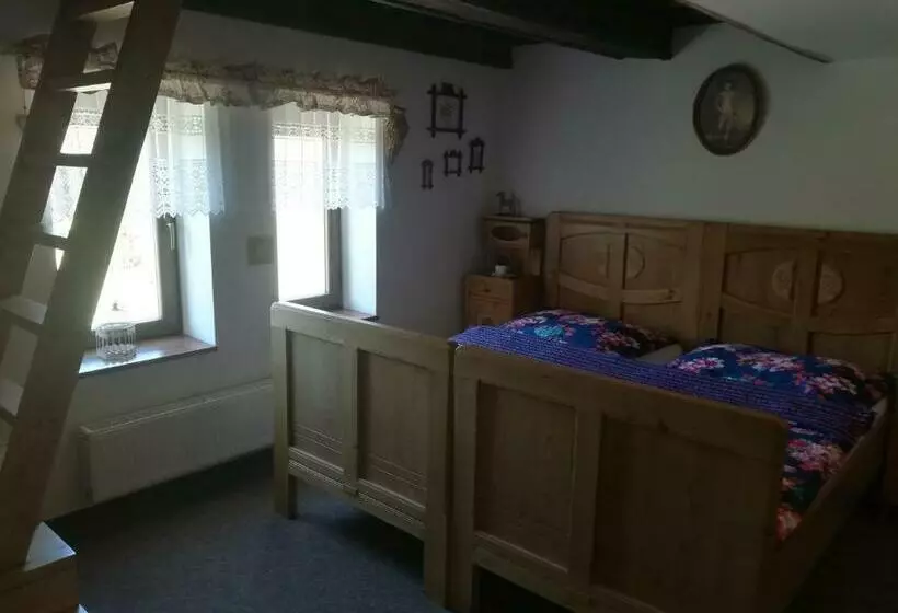 Majatalo Penzion U Jindry