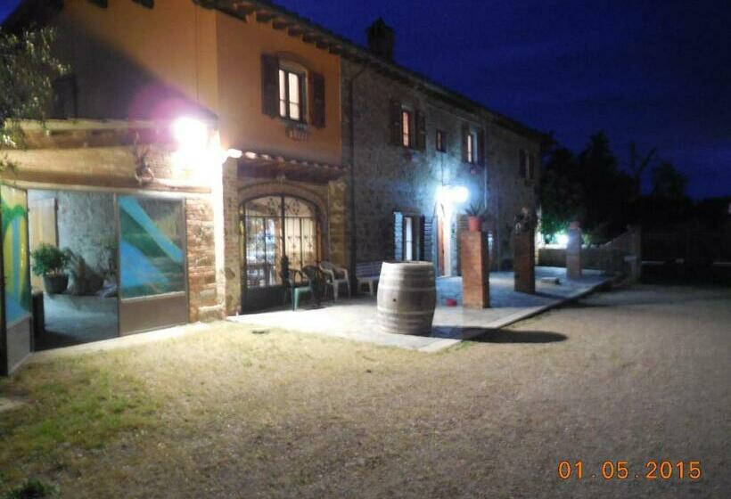 פנסיון Villa Toscana