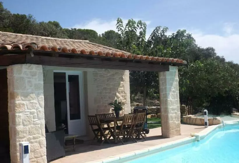 Aamiaismajoitus (B&B) Gite Les Bois 1