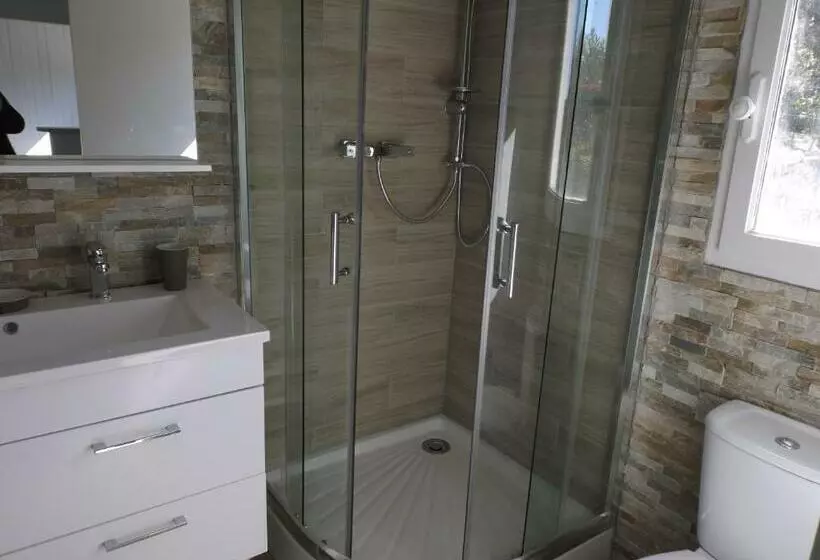 Aamiaismajoitus (B&B) Gite Les Bois 1