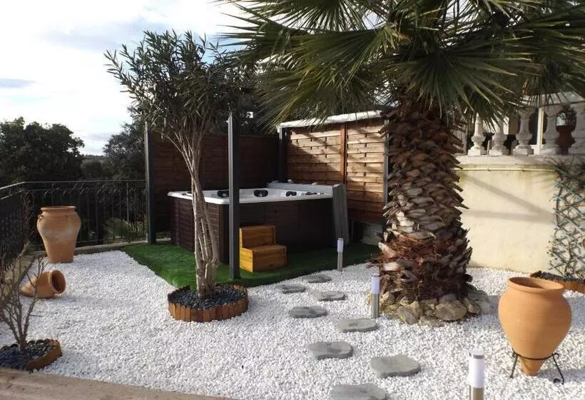 Aamiaismajoitus (B&B) Gite Les Bois 1