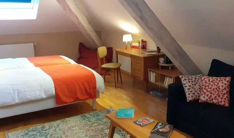 Aamiaismajoitus (B&B) La Chouette Maison Chambres D Hôtes Et Gîte En Ville