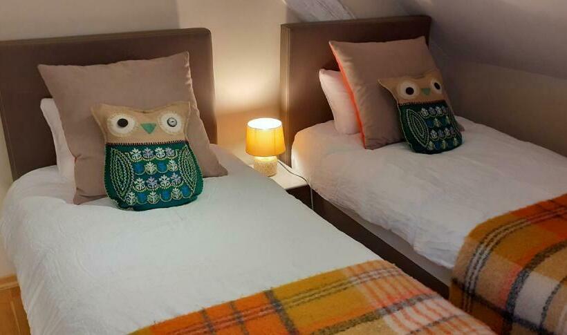 مبيت وإفطار La Chouette Maison   Chambres D Hôtes Et Gîte En Ville