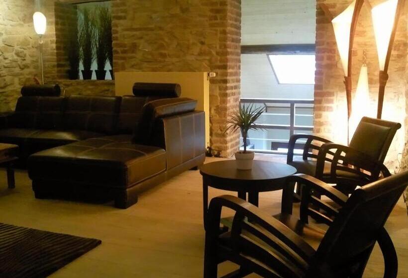 ベッドアンドブレックファースト La Fiole Ambiance