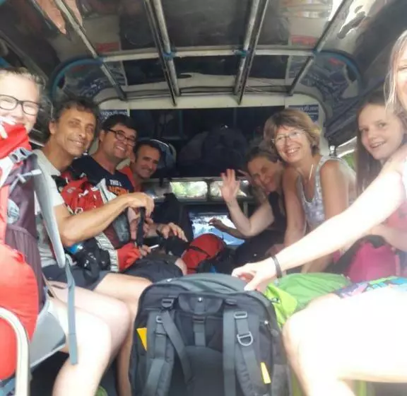 تختخواب و صبحانه Residence House