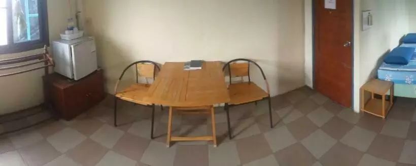 تختخواب و صبحانه Residence House