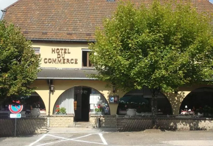 ホテル Hôtel Du Commerce