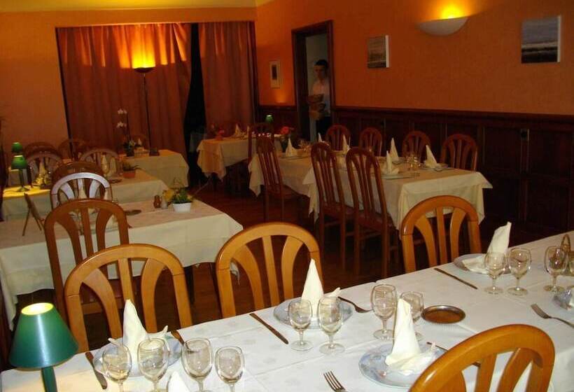 בית מלון כפרי Hôtel Du Commerce