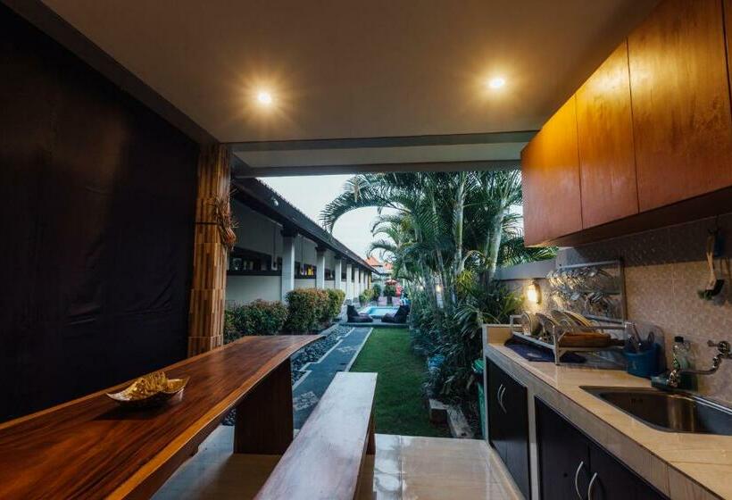 Пансион Ayu Guest House 2