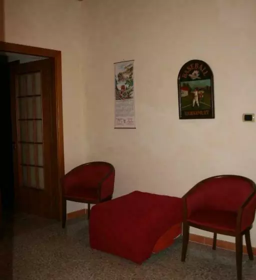پانسیون Jll Room