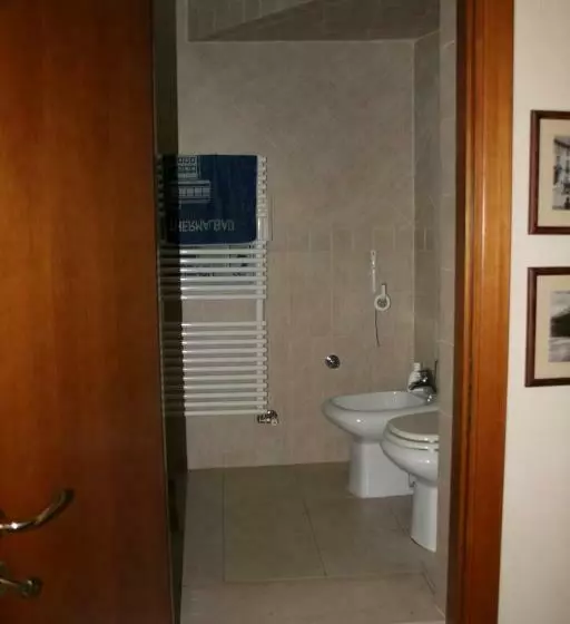 پانسیون Jll Room