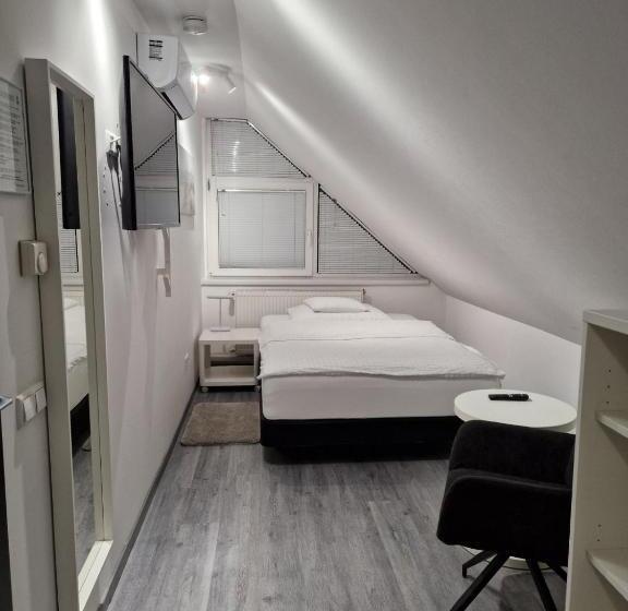 Pensjonat Nefelejcs Vendégház