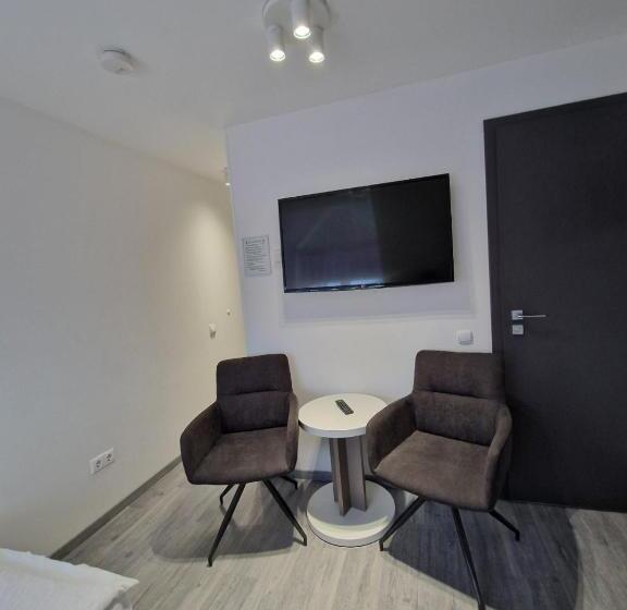 Pensjonat Nefelejcs Vendégház