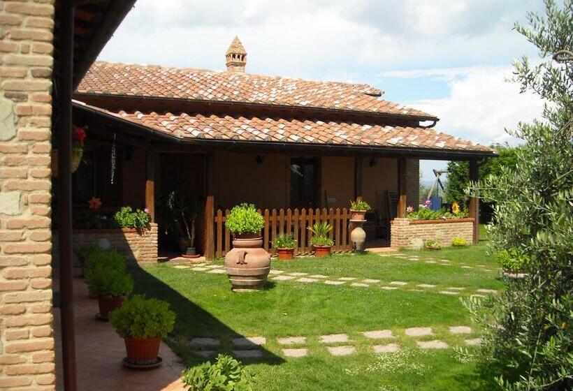 בית מלון כפרי Agriturismo La Dolce Collina