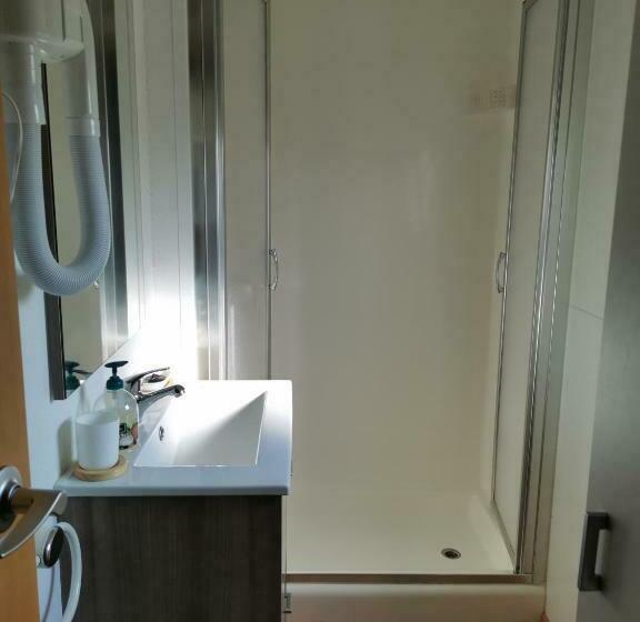 膳宿费 Cathares Holidays