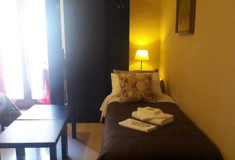 Pensjonat Domus Taranto Unica Sede