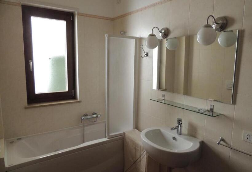 Pensjonat Domus Taranto Unica Sede