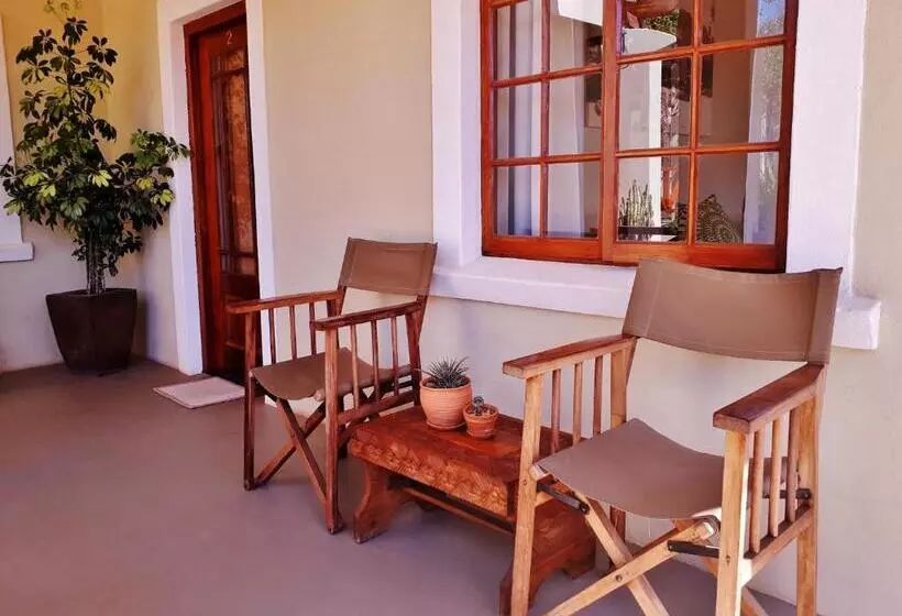 Majatalo Koedoeskloof Guesthouse