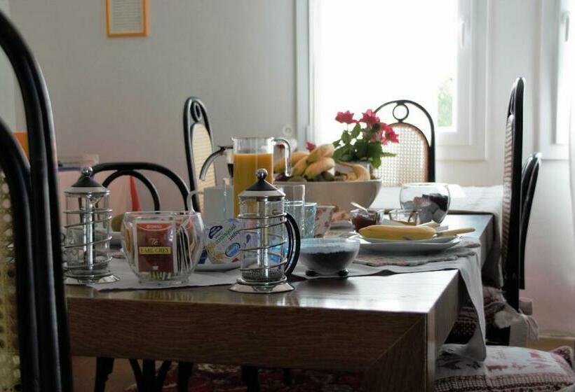 Пансион Una Stanza Nel Parco