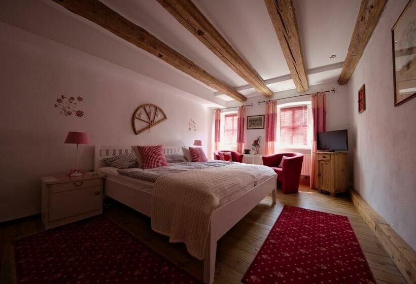 Goldgemäuer Appartements