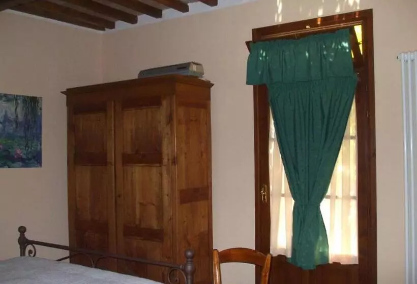 Hotelli Agriturismo Il Torrione