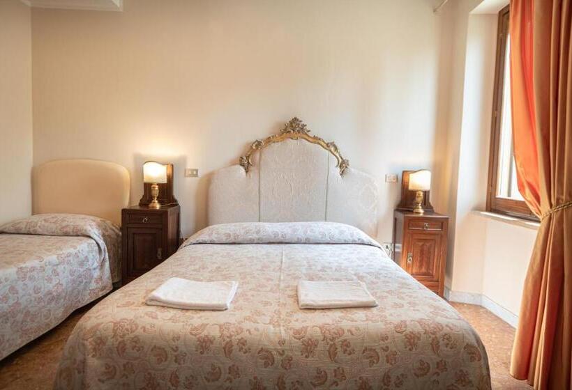 ホテル Agriturismo Villa Val D Olivi