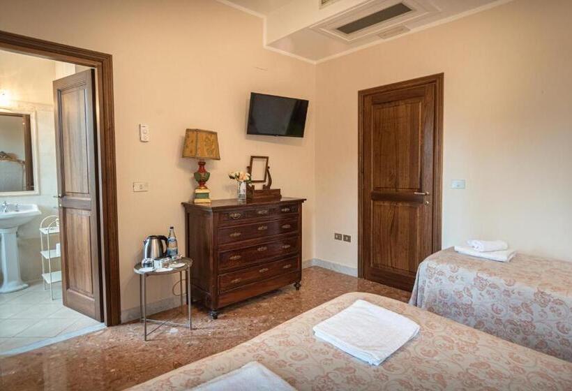 ホテル Agriturismo Villa Val D Olivi