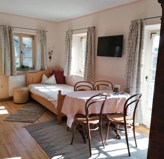 ホテル Ferienhof Moyer