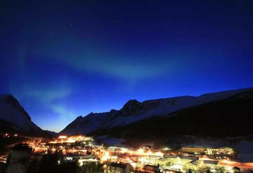 Majatalo Lyngseidet Gjestegård As