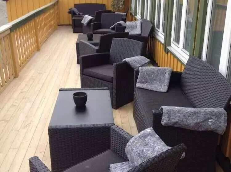 Majatalo Lyngseidet Gjestegård As